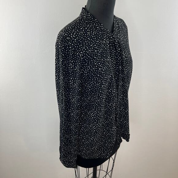 UNIQLO Ines De La Fressange Black White Star Print Long Sleeve Button Top Sz M - Picture 3 of 8